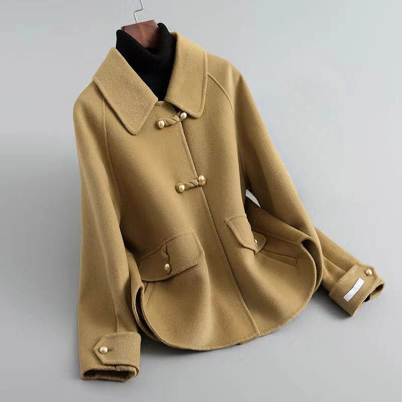 Charlotte - Women’s Chic Pocket Detail Coat