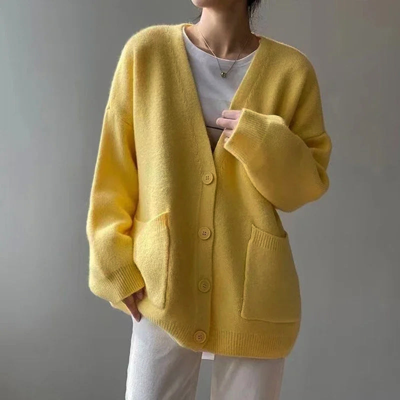 Molly - Women’s Cozy Button-Down Knitted Cardigan