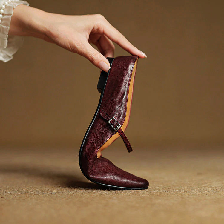 Valeria - Women's Pointed-Toe Leather Flats