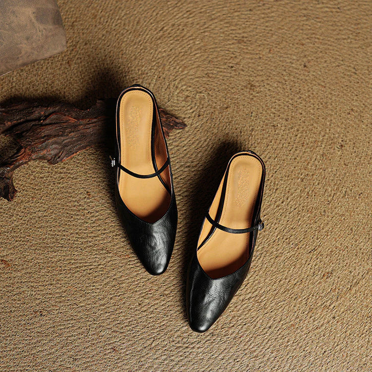 Valeria - Women's Pointed-Toe Leather Flats