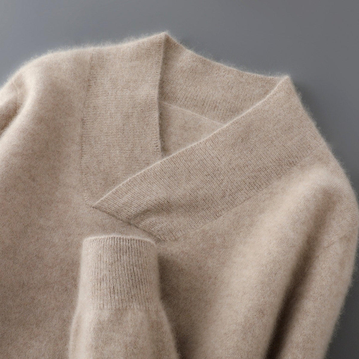 Alessio - Men's Wool V-Neck Sweater 8