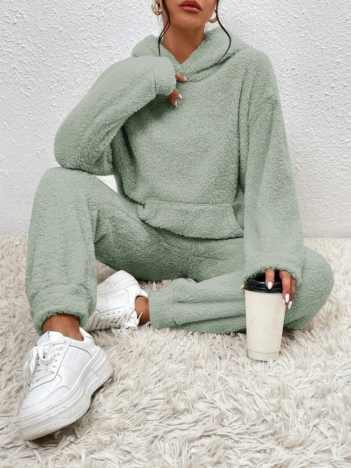 Amelia - Women's Fuzzy Hoodie & Jogger Set