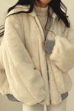 Aria - Women's Oversized Fleece-Lined Bomber Jacket
