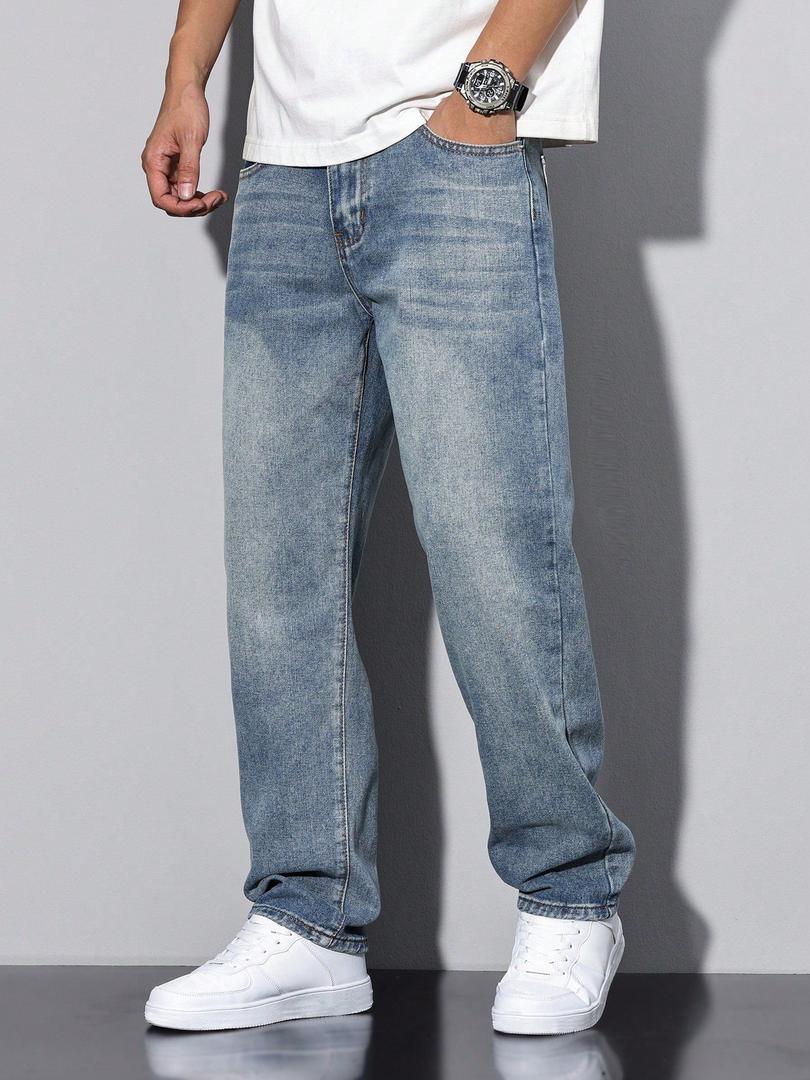 Daniel - Men's Classic Straight-Leg Jeans with Faded Denim Wash