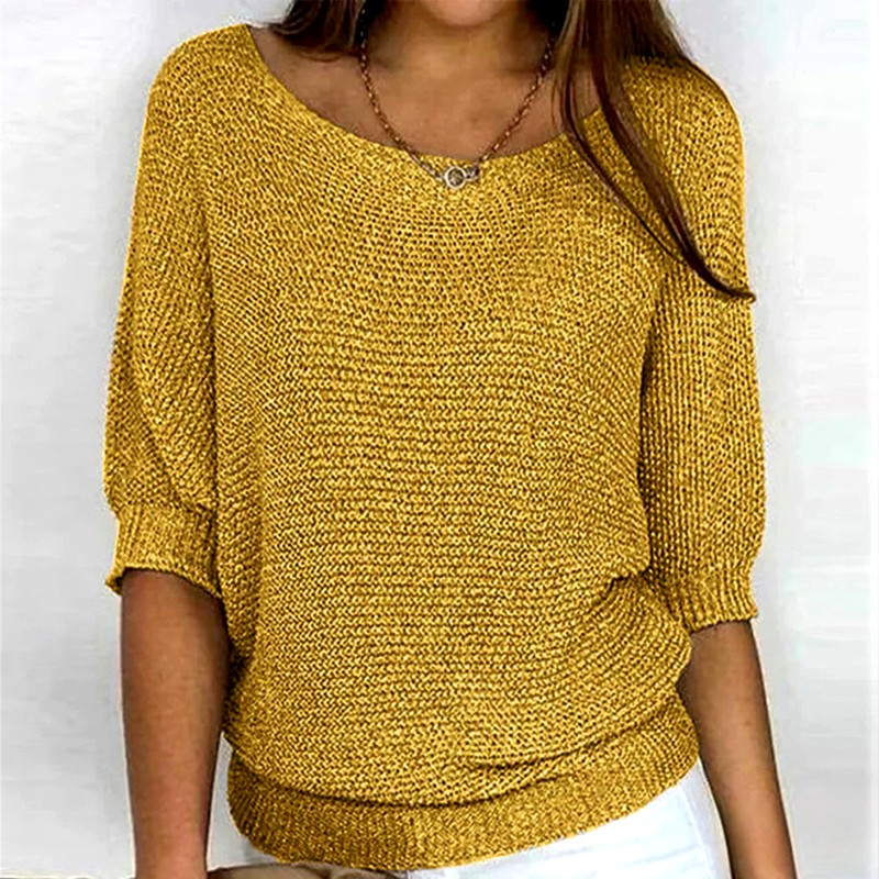 Elektra - Women's Scoop Neck Relaxed Sweater