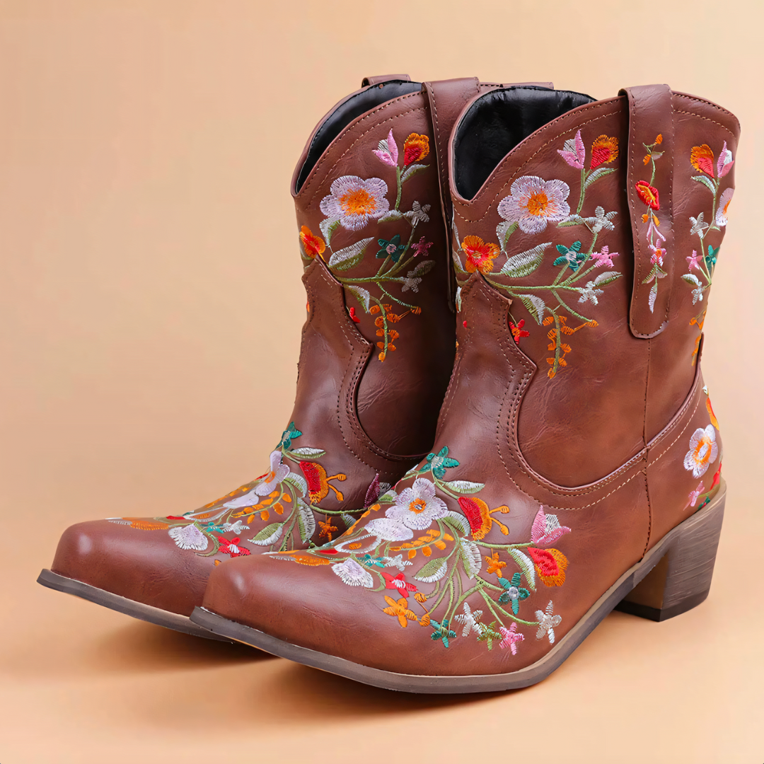Evangeline - Women's Embroidered Western Boots