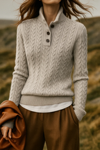 Harlow - Women's Cable-Knit Pullover with Collar Buttons
