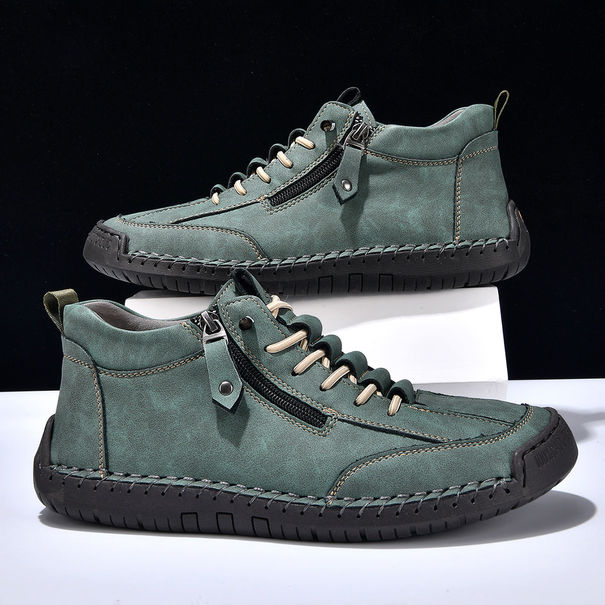 Henrik - Men's Nubuck Hiking Boot