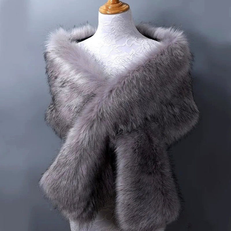 Ianthe - Women's Faux Fur Wrap Draped Shawl 3