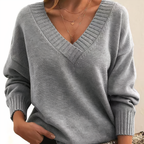 Joanna - Women's V-Neck Cashmere Pullover