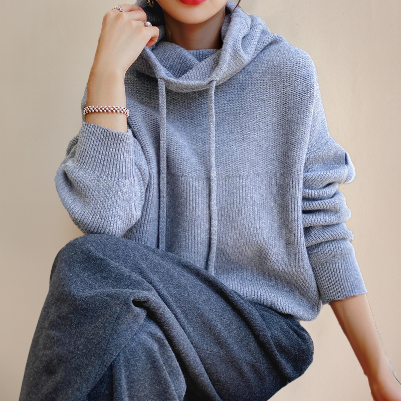 Meredith - Women's Turtleneck Wool Sweater