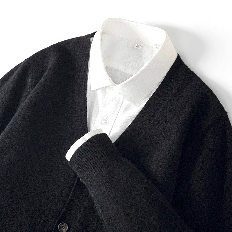 Samuel - Men's Wool V-Neck Cardigan  3