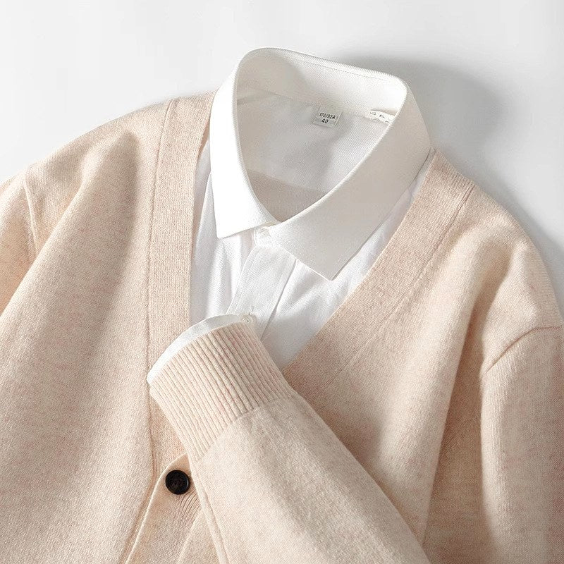 Samuel - Men's Wool V-Neck Cardigan  4
