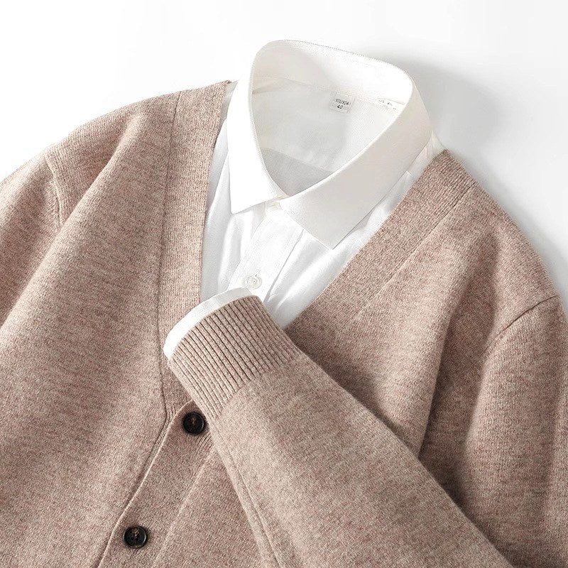 Samuel - Men's Wool V-Neck Cardigan  5
